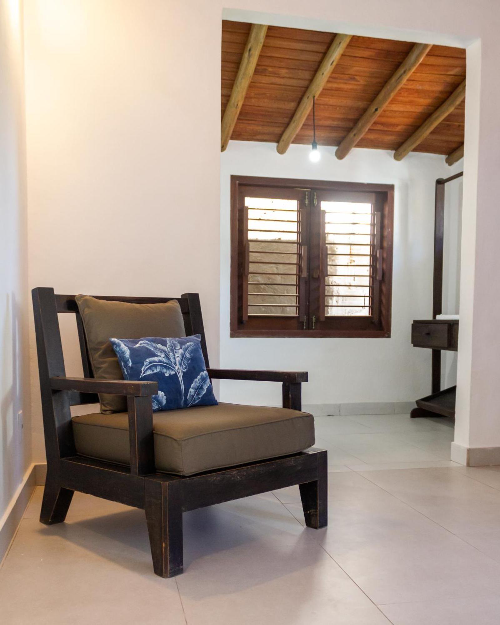 Casa Azul Quadrado Hotel ตรันโกโซ ภายนอก รูปภาพ